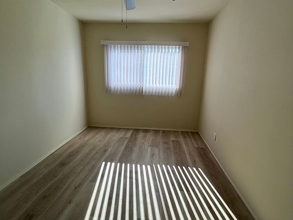3rd image of 2572 N Brighton St #2572