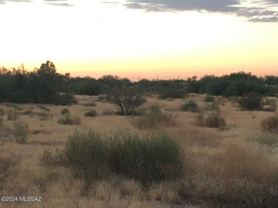 2nd image of 8948 W Snyder Hill Rd