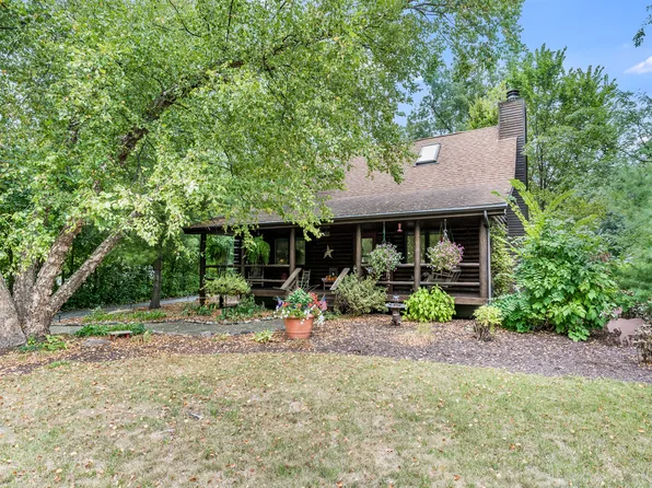 755 Ash Ct, Sandwich, IL 60548