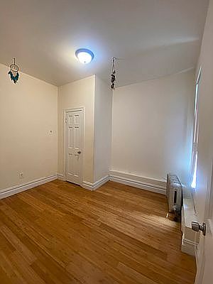 3rd image of 106 E 116th St APT 8