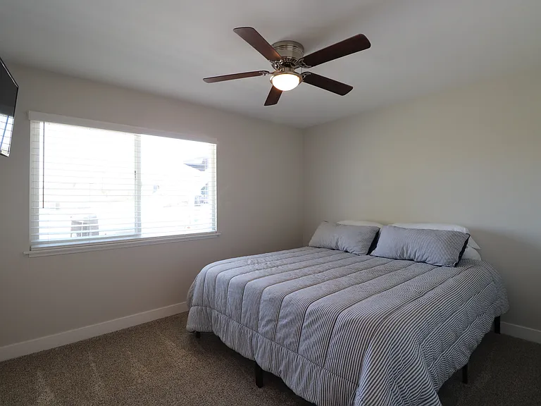 586 Poppy Ln — Photo 21