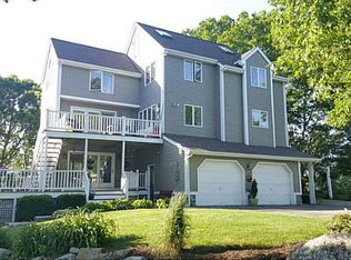 40 Trolley Ln, Westerly, RI 02891
