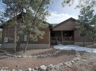 1979 Rim View Ln, Overgaard, AZ 85933