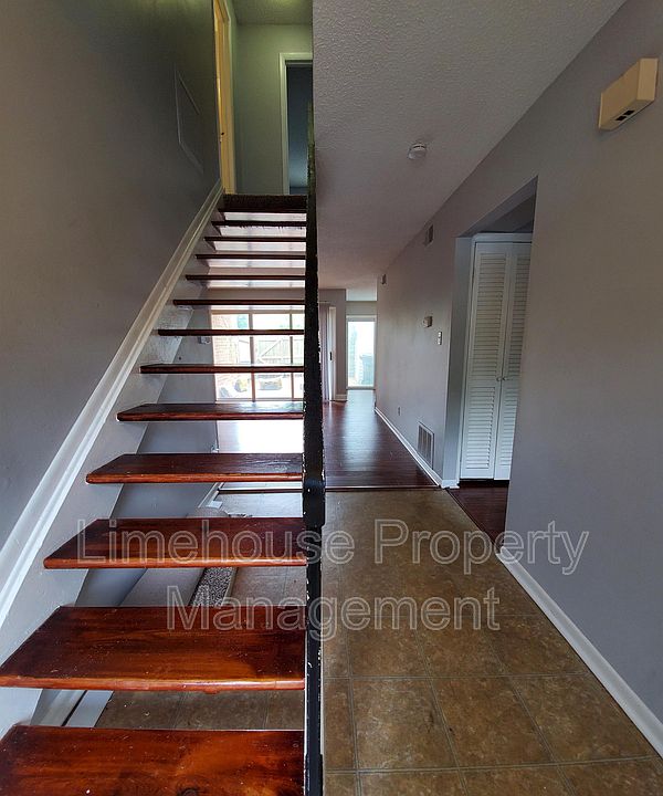 1st image of 6472 Duquesne Pl