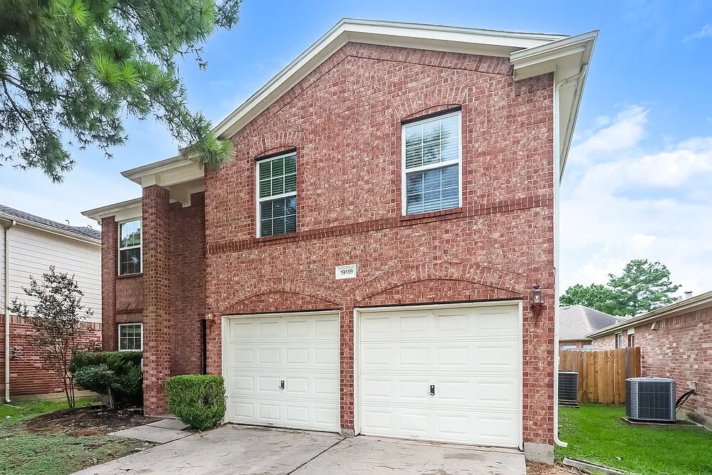 3 bed, 2.5 bath, 1772 sqft, $1,810 — Photo 4