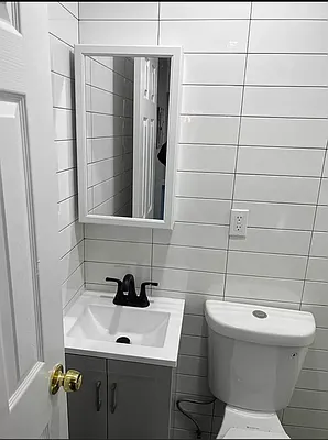 Rented by Lion Funding LLC | media 13