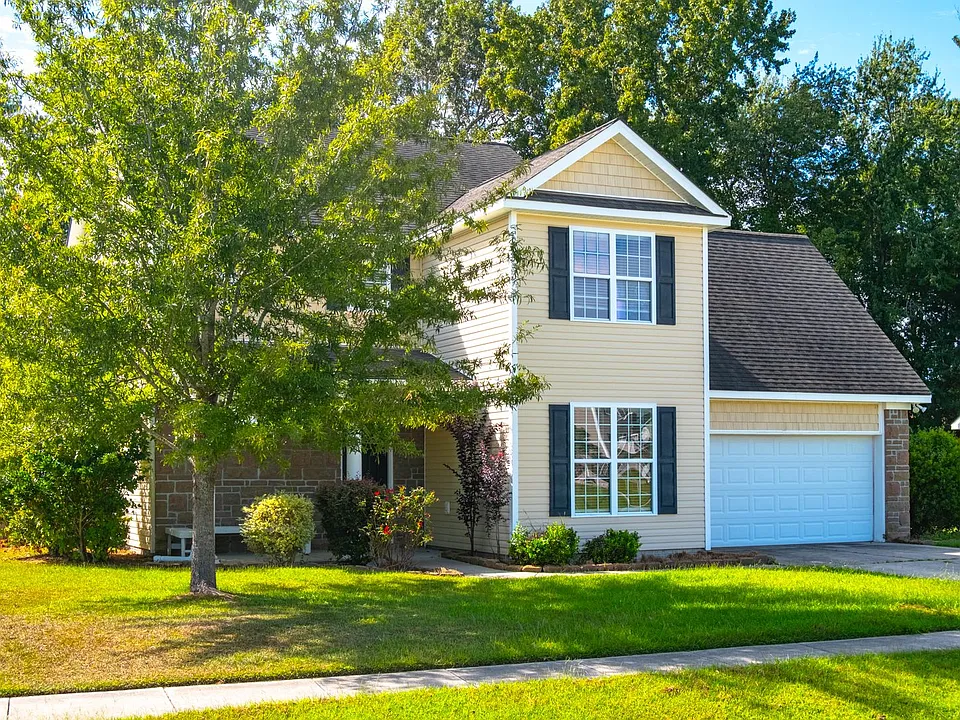 222 Diamond Ct