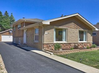 1407 N 33rd Ave, Melrose Park, IL 60160