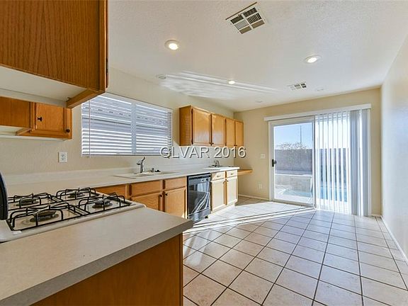 4th image of 11149 Sandrone Ave