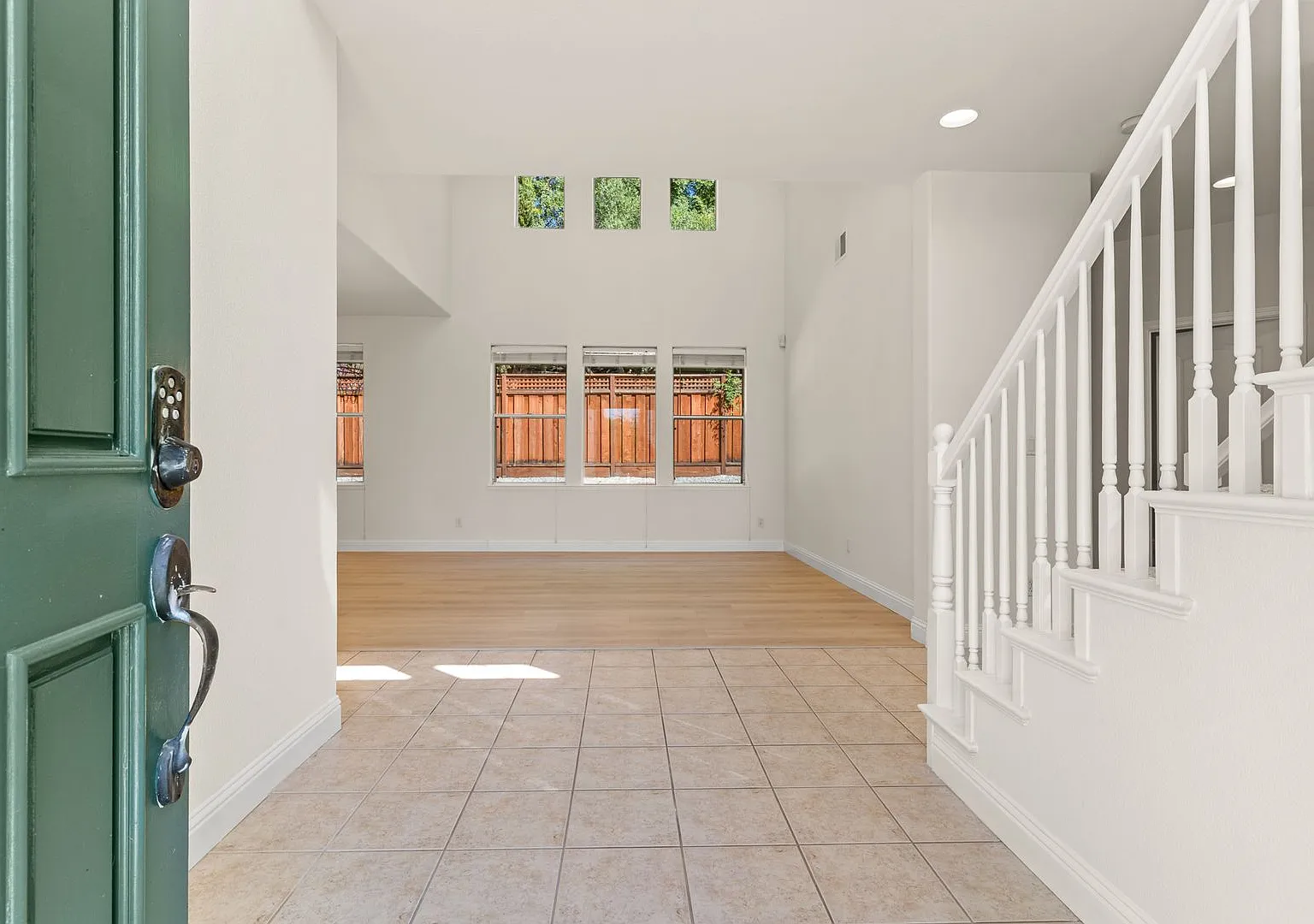 Luxurious 5BD San Ramon Executive Estate | Solar, Tesla Batteries & 3-Car Garage — Photo 2