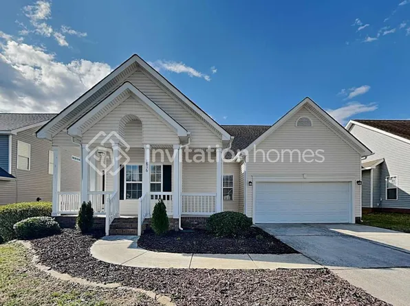 1816 Conifer Cir, Charlotte, NC 28213