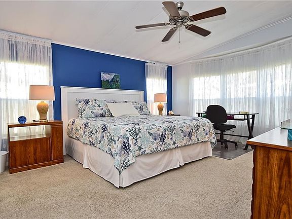3rd image of 173 Duchess Ave #173