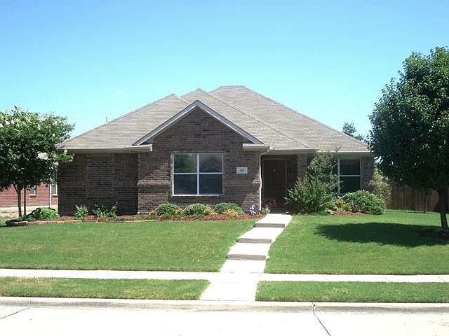 1st image of 107 Shadybrook Dr