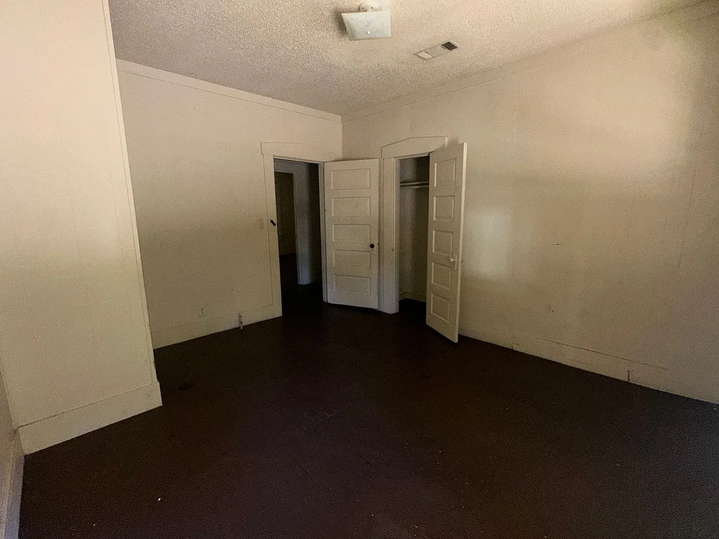 Cute 3 bedroom duplex — Photo 3