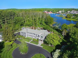 5 Proctor St, Manchester, MA 01944