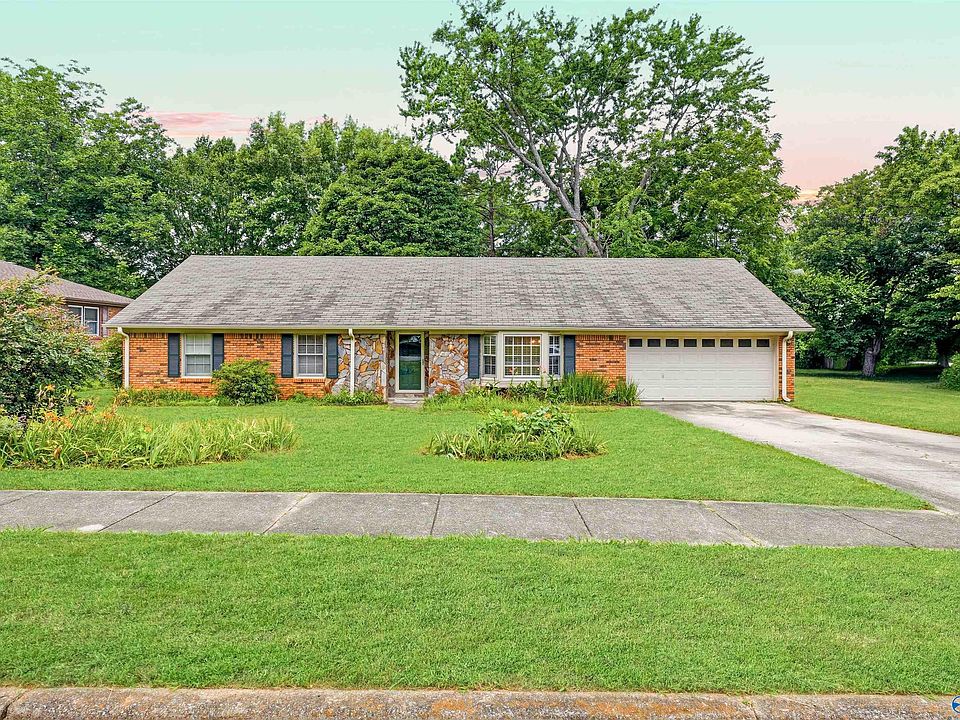 1st image of 13014 Coys Dr SE