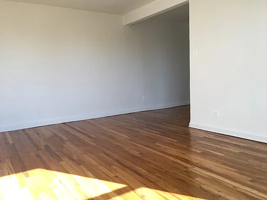 Rented by Alex Tembelis, LREB | media 6