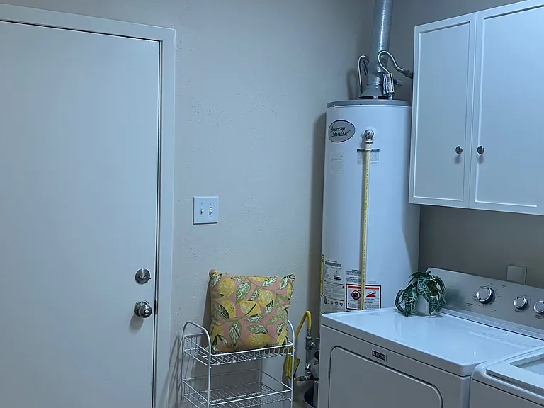5802 Dahlia Ln — Photo 16