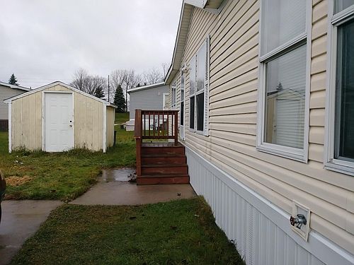 2nd image of 9725 Mulberry
