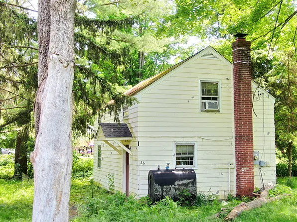 26 Church Street, New Hartford, CT 06057