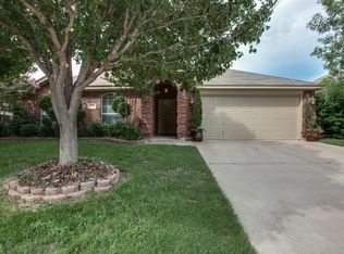 133 Hirth Dr, Crowley, TX 76036