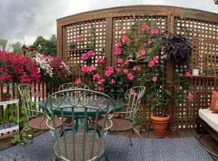 2149 W Addison St #2, Chicago, IL 60618