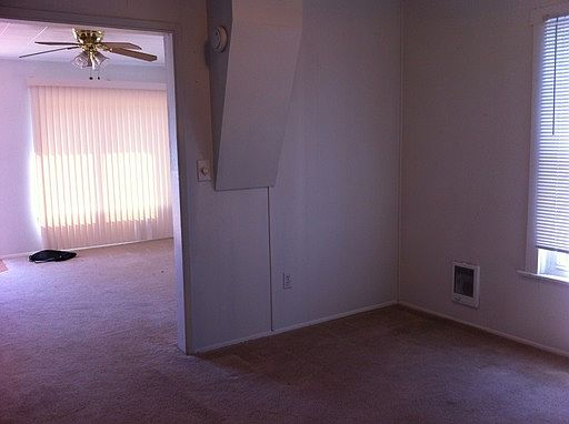 3rd image of 1409 Windsor Ave