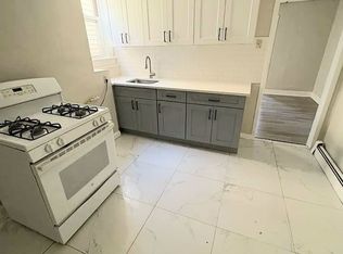 73 Garside St #2A, Newark, NJ 07104