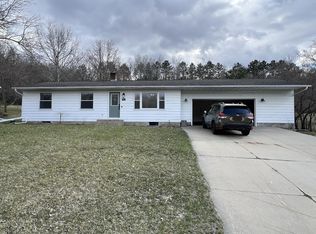 607 James St NE, Chatfield, MN 55923