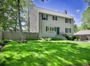 18 Bagley Rd, Holbrook, MA 02343
