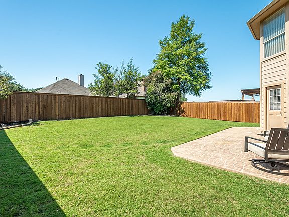 4th image of 5529 Pebble Ct