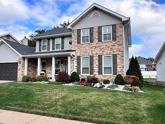 2nd image of 5858 Westcliffe Dr