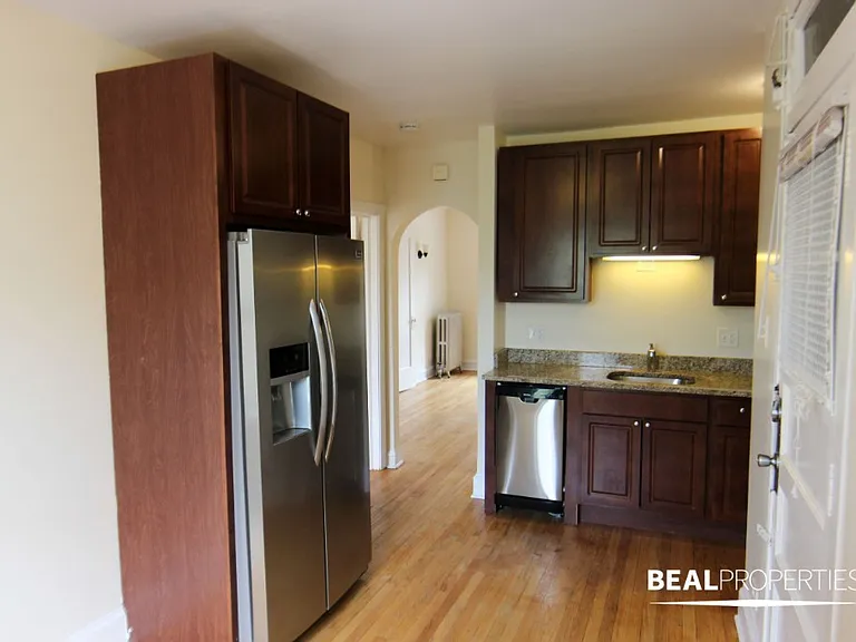 2112 W Ainslie St #N3 — Photo 5