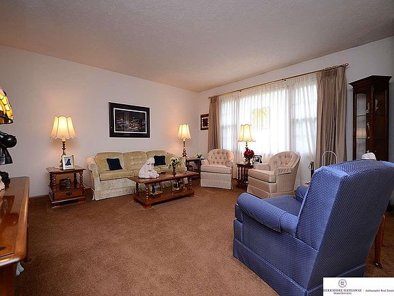4th image of 12723 Westwood Ln