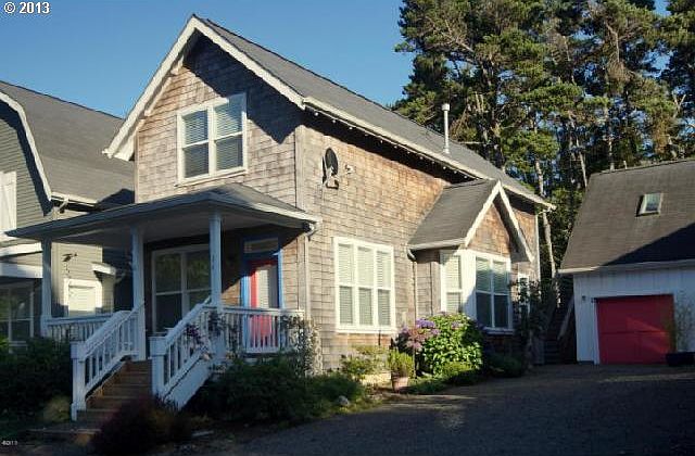 1st image of 34 Bella Beach Dr