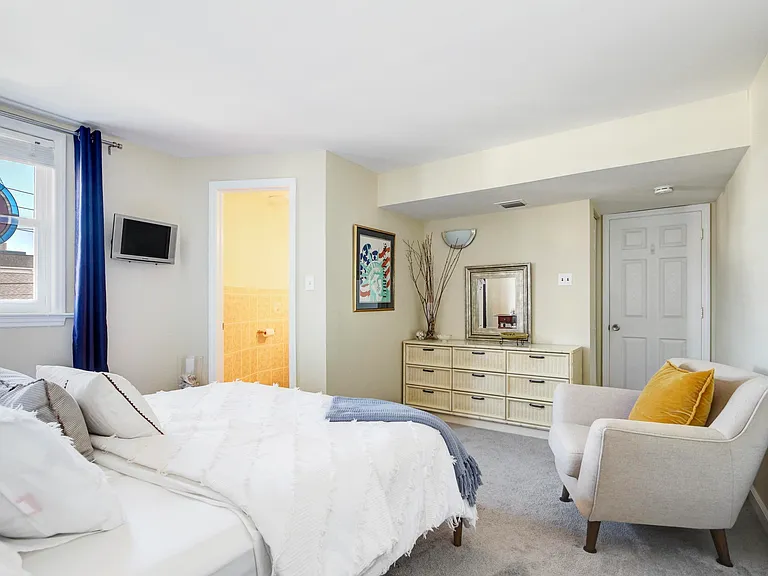 9801 Ventnor Ave #B1 — Photo 14