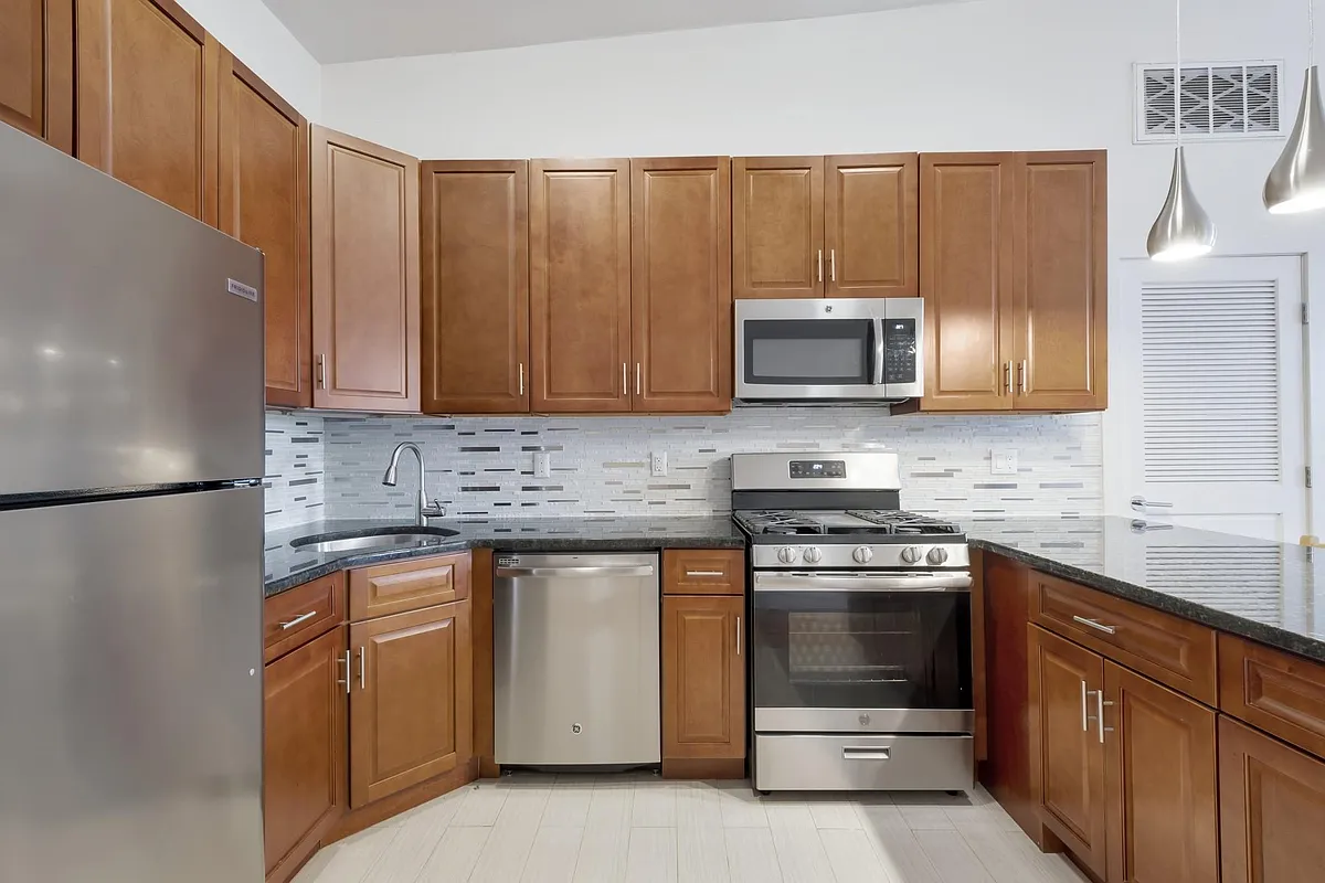 Building Photo - 505 Washington St #1
