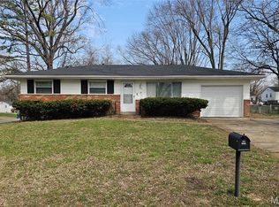 843 Font Ln, Saint Louis, MO 63137