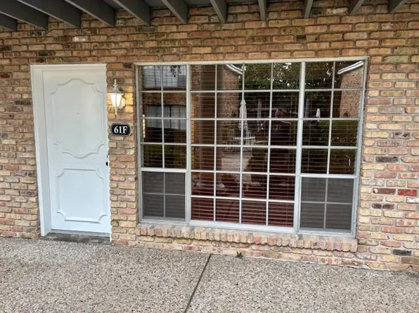 2201 Fountain View Dr, Houston, TX