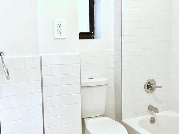 5th image of 715 Saint Marks Ave APT 2G
