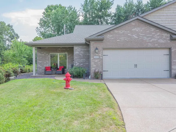 8269 Nolia Ln, Newburgh, IN 47630