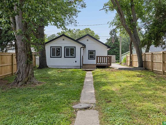 3rd image of 2210 N 60th St