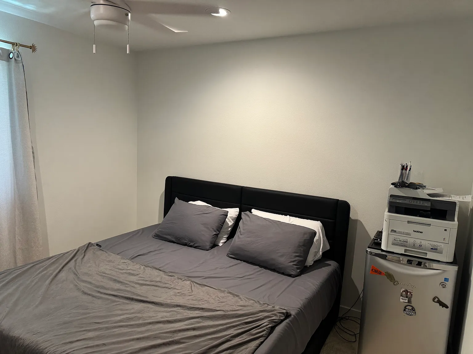 1 bed, 3200 sqft, $900 — Photo 2