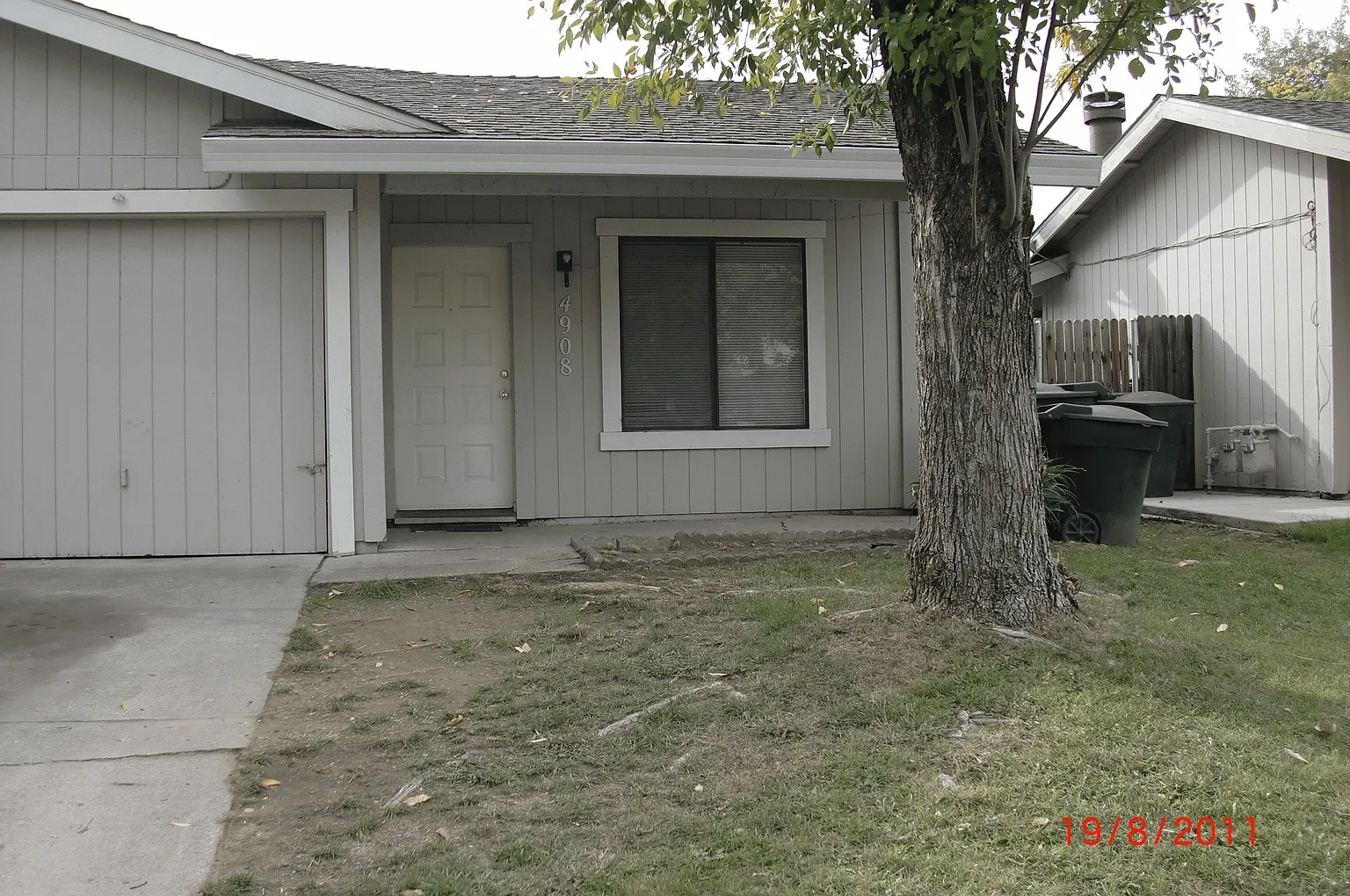 4908 Saddlerock Way photo 1