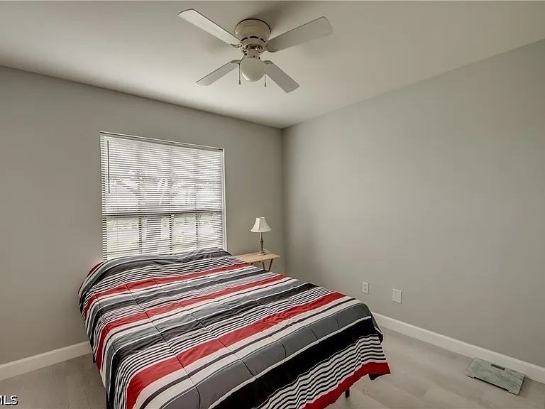 15472 Admiralty Cir #2 — Photo 40