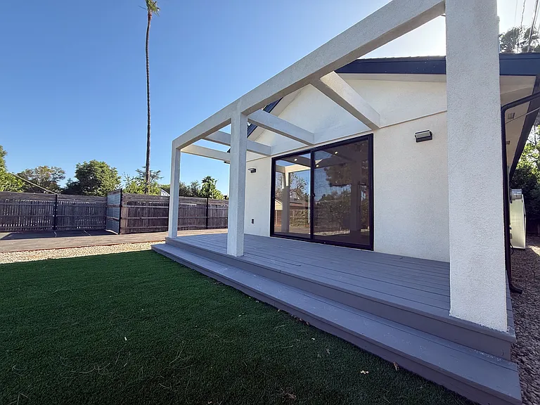 17353 Gresham St — Photo 15