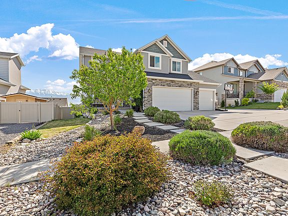 3rd image of 2866 S Kollman Ln