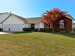 11 Pinehurst Ridge Ct, O'Fallon, MO 63366
