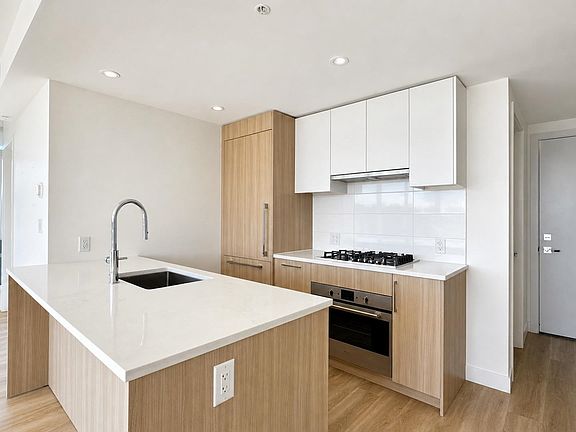 4th image of 9675 King George Blvd #1004