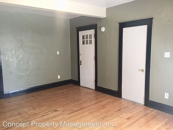 4th image of 435 E 200 S APT 19